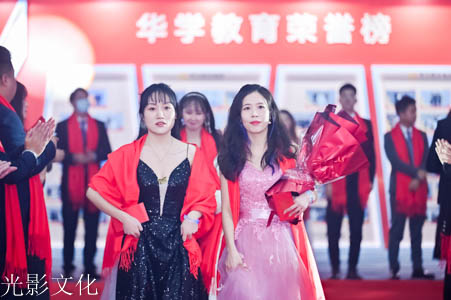 視頻+直播+社交，商業(yè)視頻直播帶來(lái)全新?tīng)I(yíng)銷方式