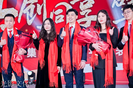 人才培養(yǎng)新革命，微課錄制引領(lǐng)教育變革